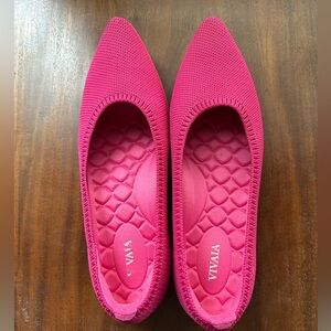 VIVAIA Women's Vibrant Pink Flats